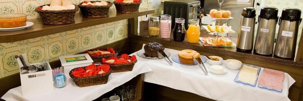 Hotel Goncalves- Proximo A Santa Casa De Porto Alegre Eksteriør bilde