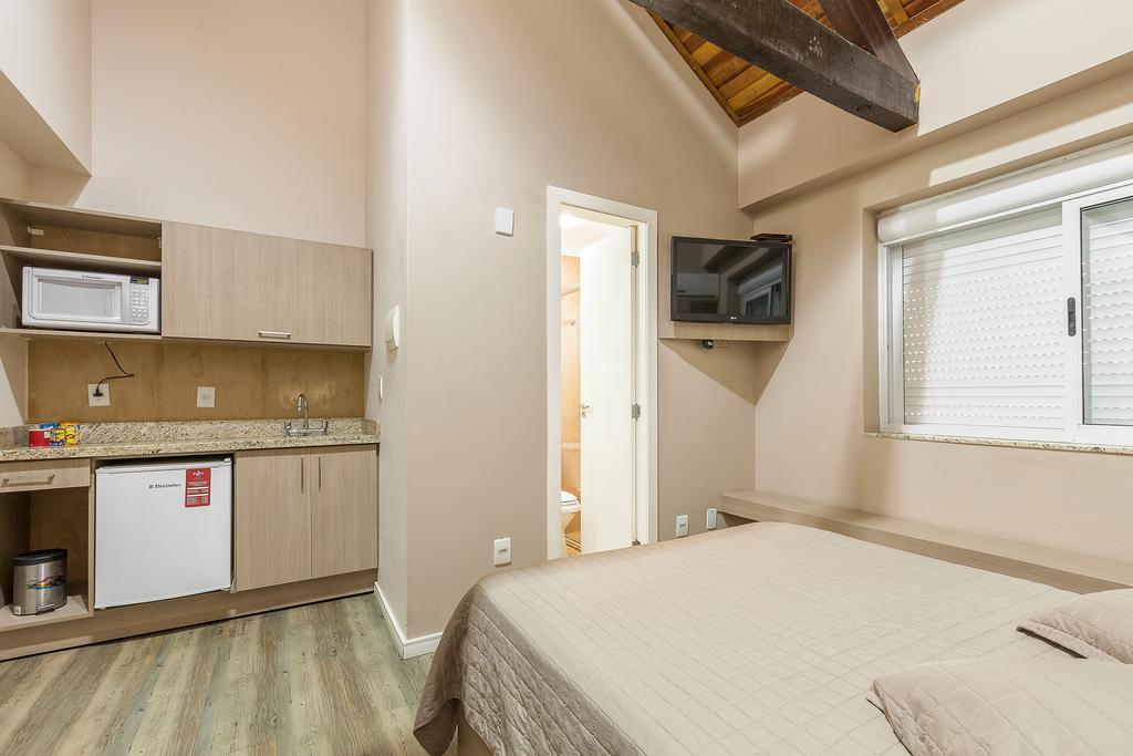 Hotel Goncalves- Proximo A Santa Casa De Porto Alegre Eksteriør bilde