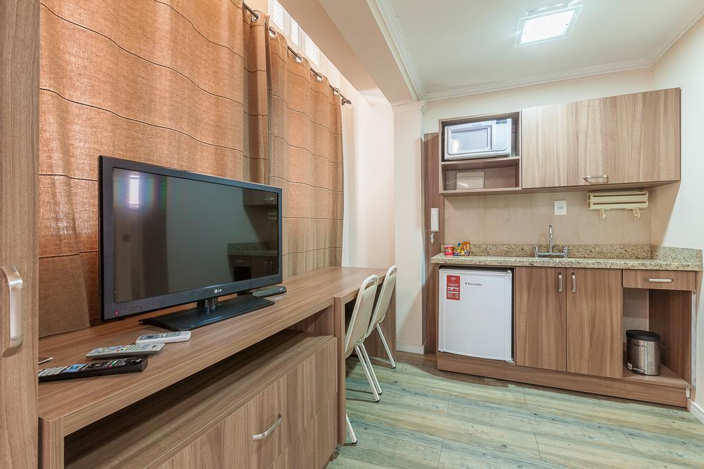 Hotel Goncalves- Proximo A Santa Casa De Porto Alegre Eksteriør bilde