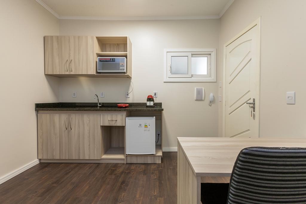 Hotel Goncalves- Proximo A Santa Casa De Porto Alegre Eksteriør bilde