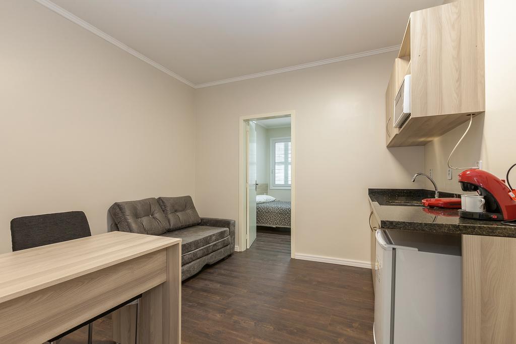 Hotel Goncalves- Proximo A Santa Casa De Porto Alegre Eksteriør bilde