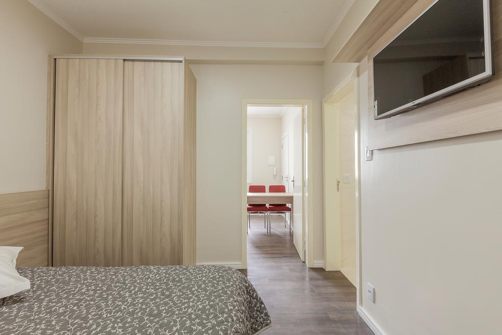 Hotel Goncalves- Proximo A Santa Casa De Porto Alegre Eksteriør bilde