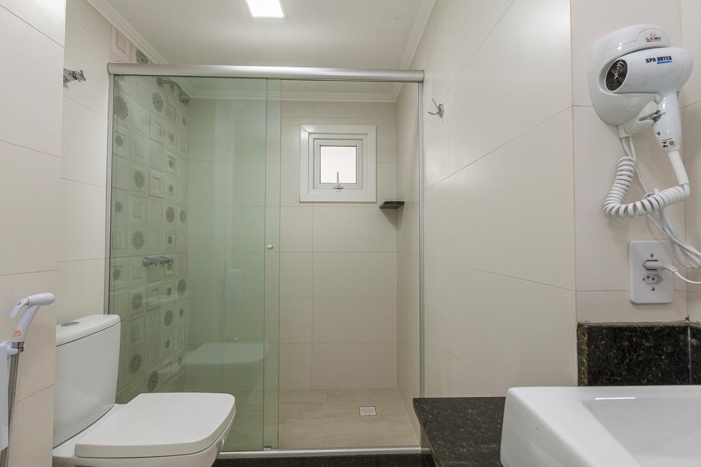 Hotel Goncalves- Proximo A Santa Casa De Porto Alegre Eksteriør bilde