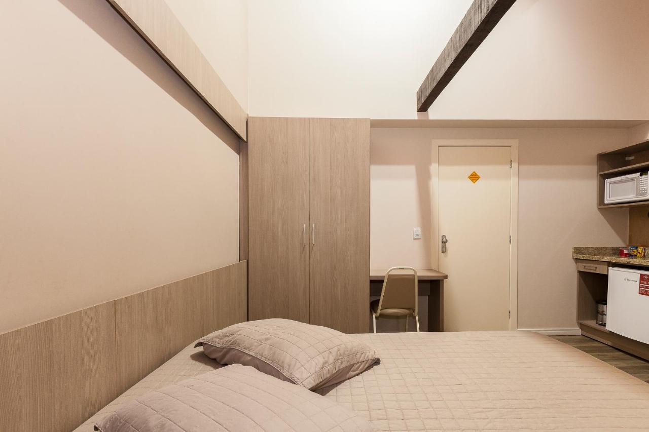Hotel Goncalves- Proximo A Santa Casa De Porto Alegre Eksteriør bilde